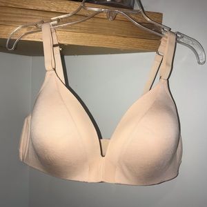 Lively wireless bra 38C